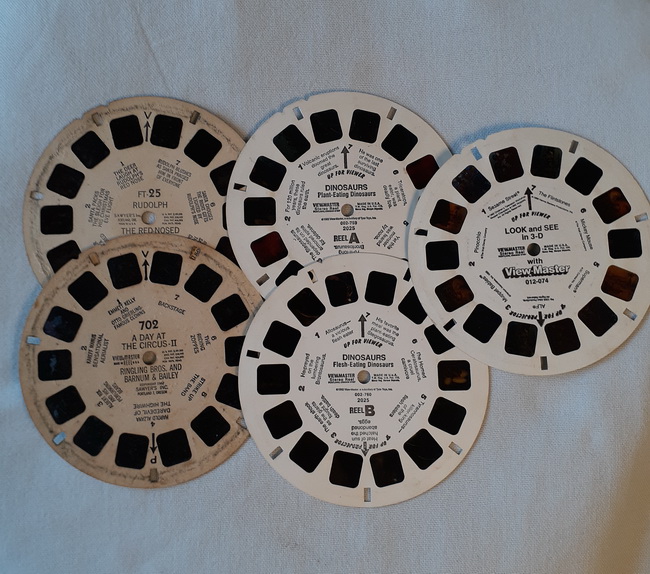 Projectors - Viewmaster Stereo 3D reel viewer with 5 reels circa 1970 ...